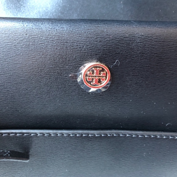 [Sold] Tory Burch - Parker Tote - Picture 3 of 7